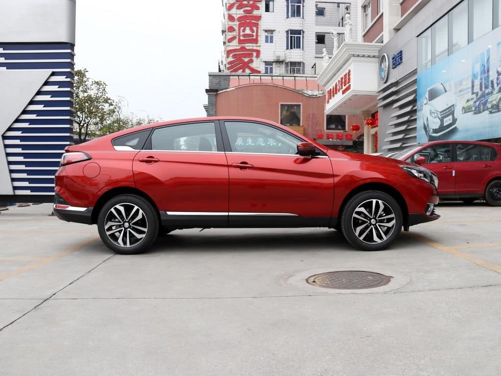 被H6逼上火了！新车比奥迪漂亮，宝马都眼红，油耗7.3仅9万起！