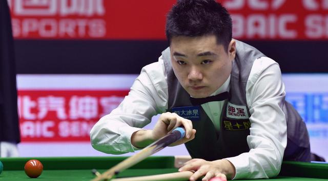 丁俊晖打斯诺克一年能赚多少钱?算得上富豪么
