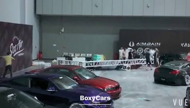 晚安  晚安wecar当讲不当讲车圈话题改装车   ​