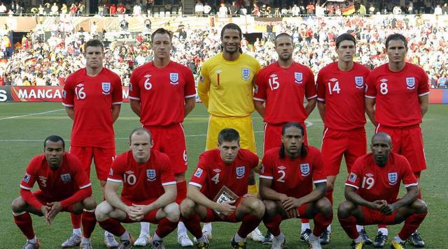 历届世界杯英格兰队合照