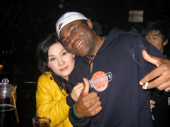 ����������50����ˣ����ֺ���Ȣ���й�Ů�������ȴҪ�ط��ޣ�