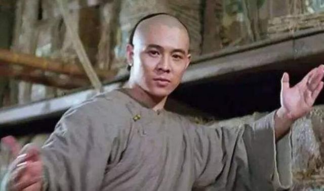 实力不输李连杰,弟子超20万,周星驰喊他师傅,王