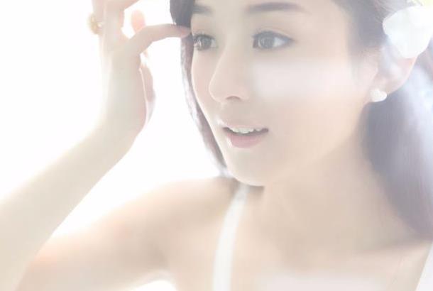 赵丽颖突然要离开娱乐圈，网友:孕期就要好好修养，这又是什么鬼