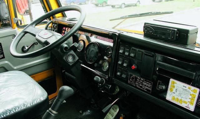 俄罗斯怪兽 卡玛斯kamaz65228 8x8大件牵引车