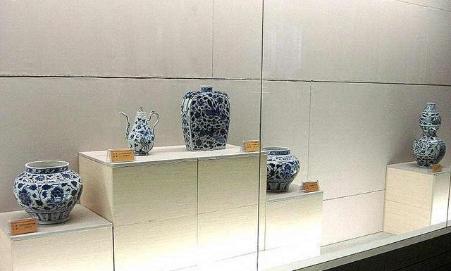 斩断魔爪--6亿文物大盗落网记(3)