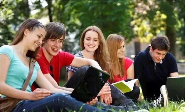 送孩子去美国读高中VS本科VS硕士VS博士的