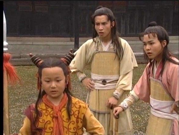 《莲花童子哪吒》19年了：哪吒长大更帅了，妲己入豪门，她消失