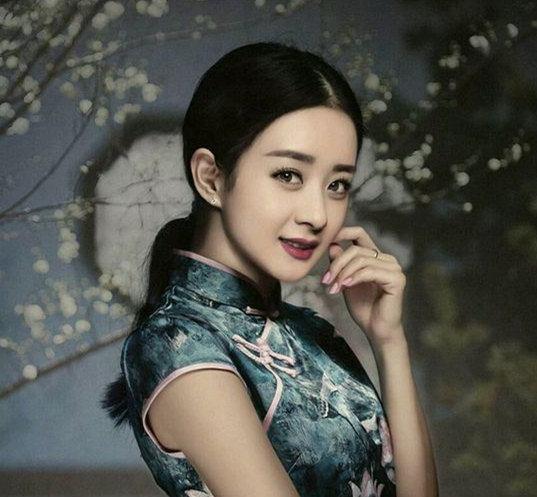 穿旗袍装最美的4大女星,赵丽颖、郑爽美呆了!