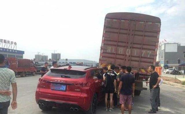 长城vv7首撞大货车, 这款SUV到底怎么样?