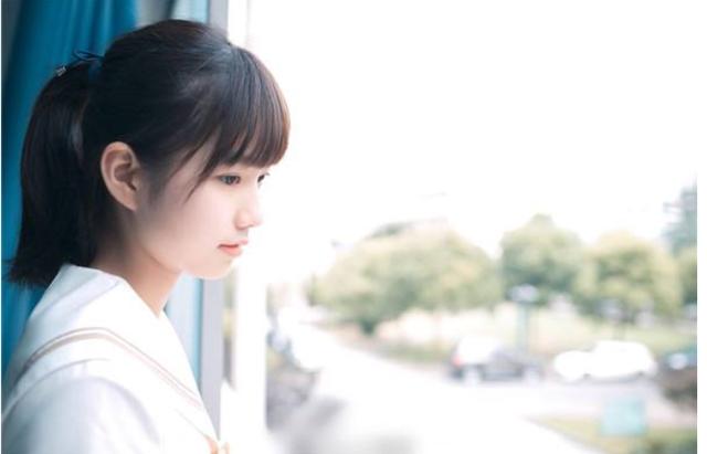 小米要上市了,有5万块钱应该买小米股票还是读