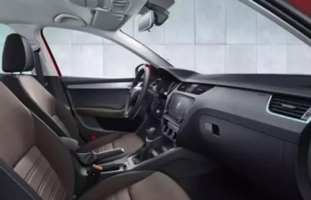 【不比不知道】明锐旅行车旅行专属配置：座椅材质