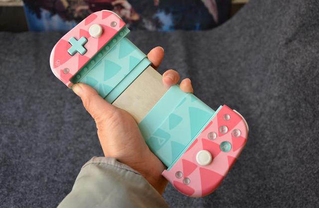 王者荣耀硬件最强辅助-北通W1游戏手柄pk明世