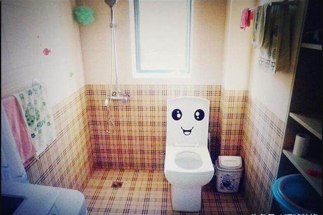 晒晒我们两夫妻的60平小新家,墙壁都贴墙纸很