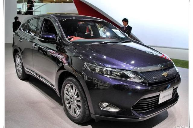 丰田终于出手了！小版“汉兰达”颜值爆表，16万起果断放弃途观L