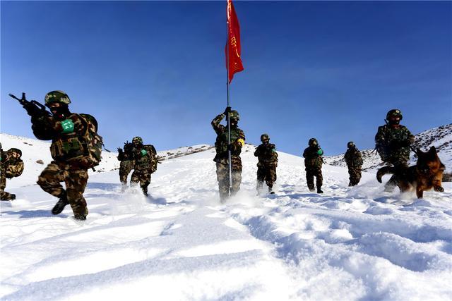 那天下午,武警部队转制的新闻铺天盖地的时候