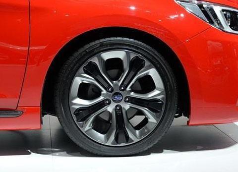 比奔驰C、宝马3、奥迪A4安全性更高, 20万买B级车不妨试试这款!