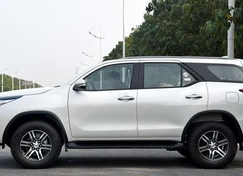 买越野车愁啥, 丰田早就出手了, 比路虎霸气, 外号小霸道, 才27万