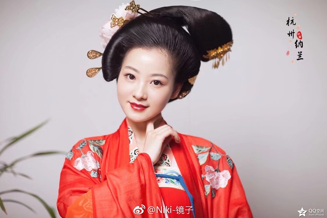 纳兰女生模特(只放九张头像欧美一览图片头像唯美动漫图片图片