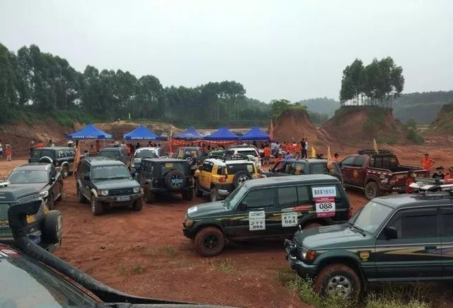 脱胎换骨，黑金刚改1KZ发动机，帕杰罗超选四驱作业中！