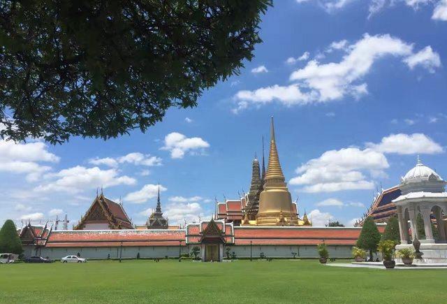 泰国历史分为四个王朝