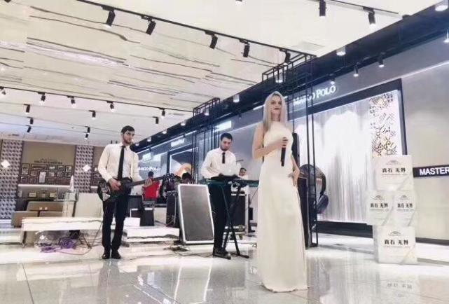 商场吸引人流方案,商场引人流最好的演出节目