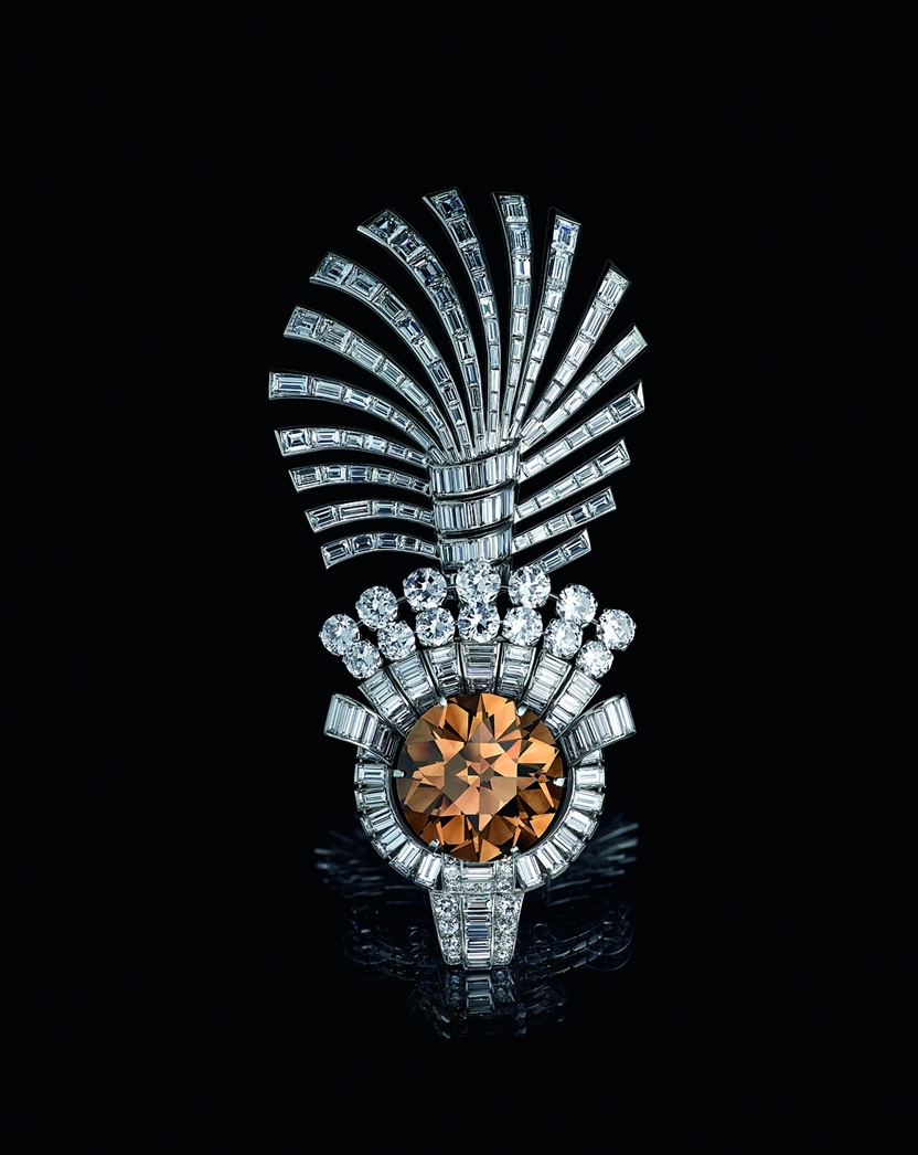 富得流油的卡塔尔亲王正在北京故宫晒他的宝贝