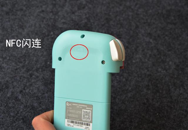 王者荣耀硬件最强辅助-北通W1游戏手柄pk明世