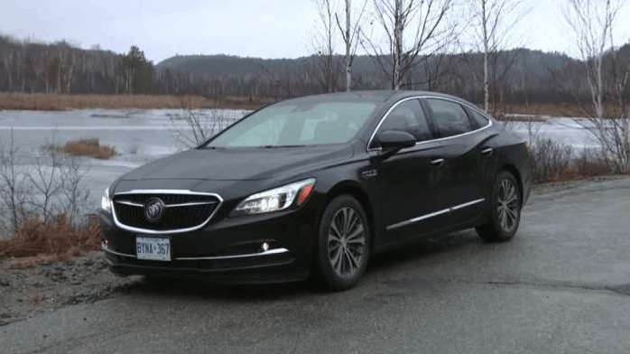 当代商务车的标杆，车长超5米配电子档杆，仅23万还买什么迈腾