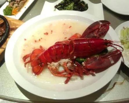 这个皇帝把自己活活撑死,看看那天的最后一顿