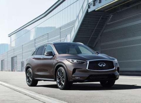 全球首台2018款英菲尼迪到店!2.0T配全新CVT吊打奔驰GLC 仅38万