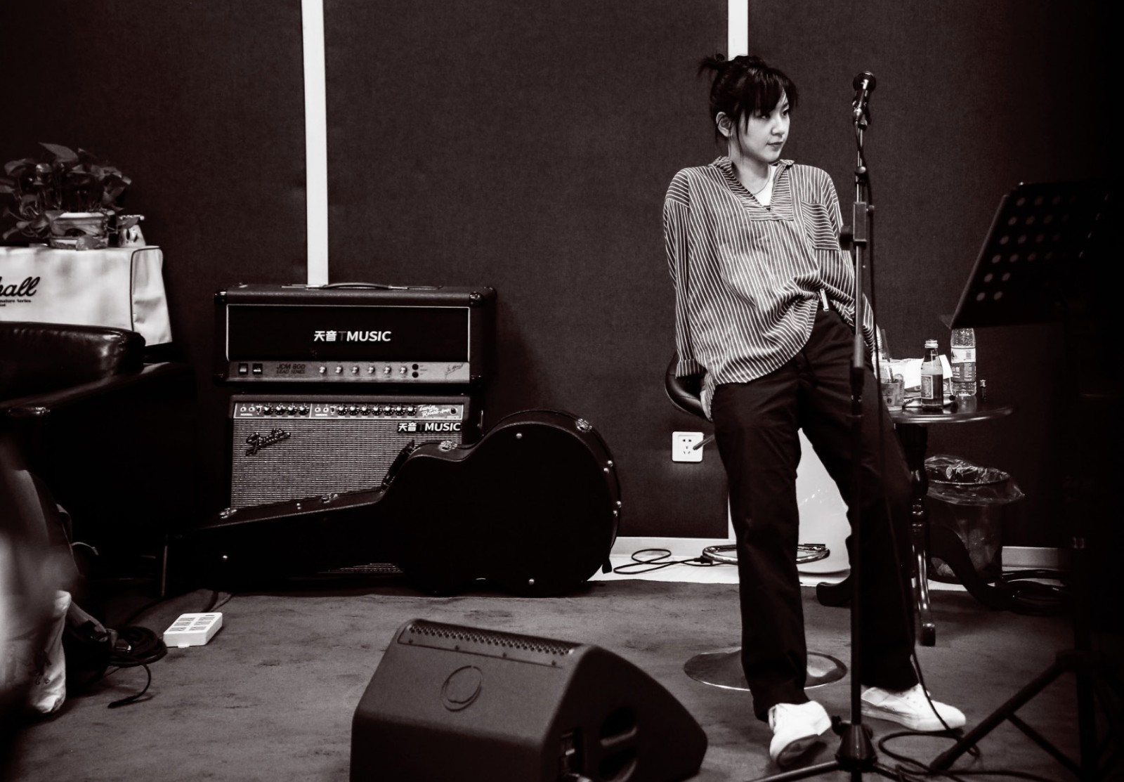 周笔畅纪录片10日上线 片中杨幂爆其“母子平安” 周笔畅纪录片10日上线 片中杨幂爆其“母子平安”