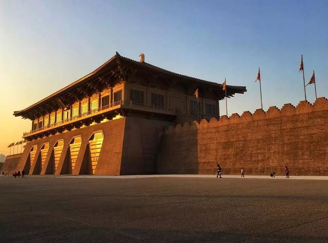 被抖音骗到西安摔碗酒,来了再也不想走