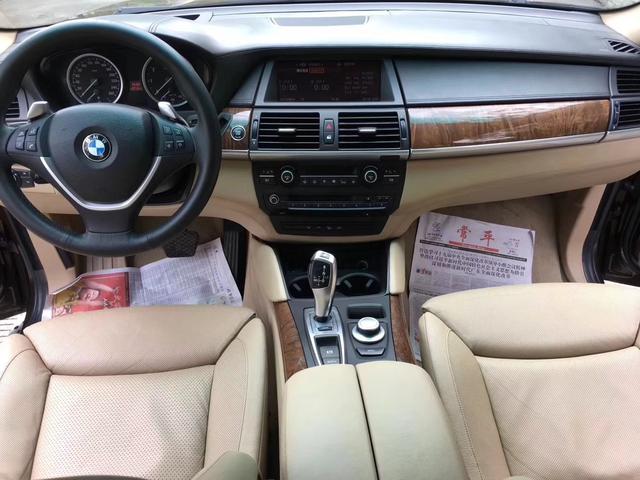 全能跨界王,这台宝马X6现仅售价17万,外形颜色