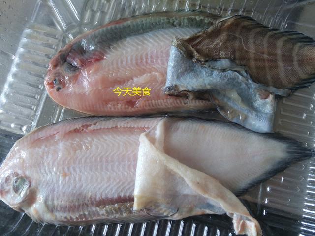 这种鱼扒皮才能吃,就一根主刺,肉嫩刺又少!