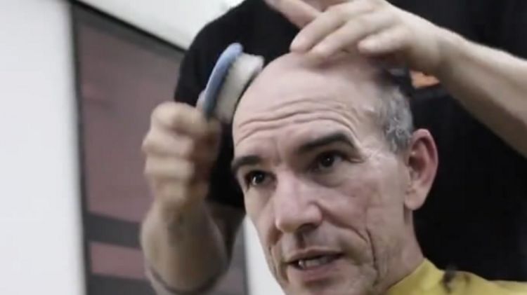 为什么有人专门去农村收头发,到底拿来干什么