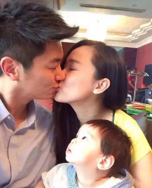 难怪嗯哼大王撩妹不慌不乱,杜江霍思燕这是真甜!这就是爱情?