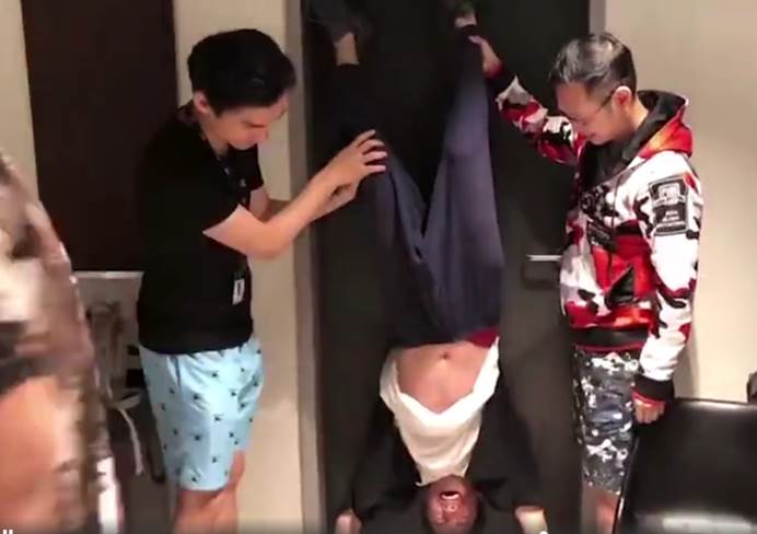 PGI比赛韩国队伍成功吃鸡,中国解说竟然意外