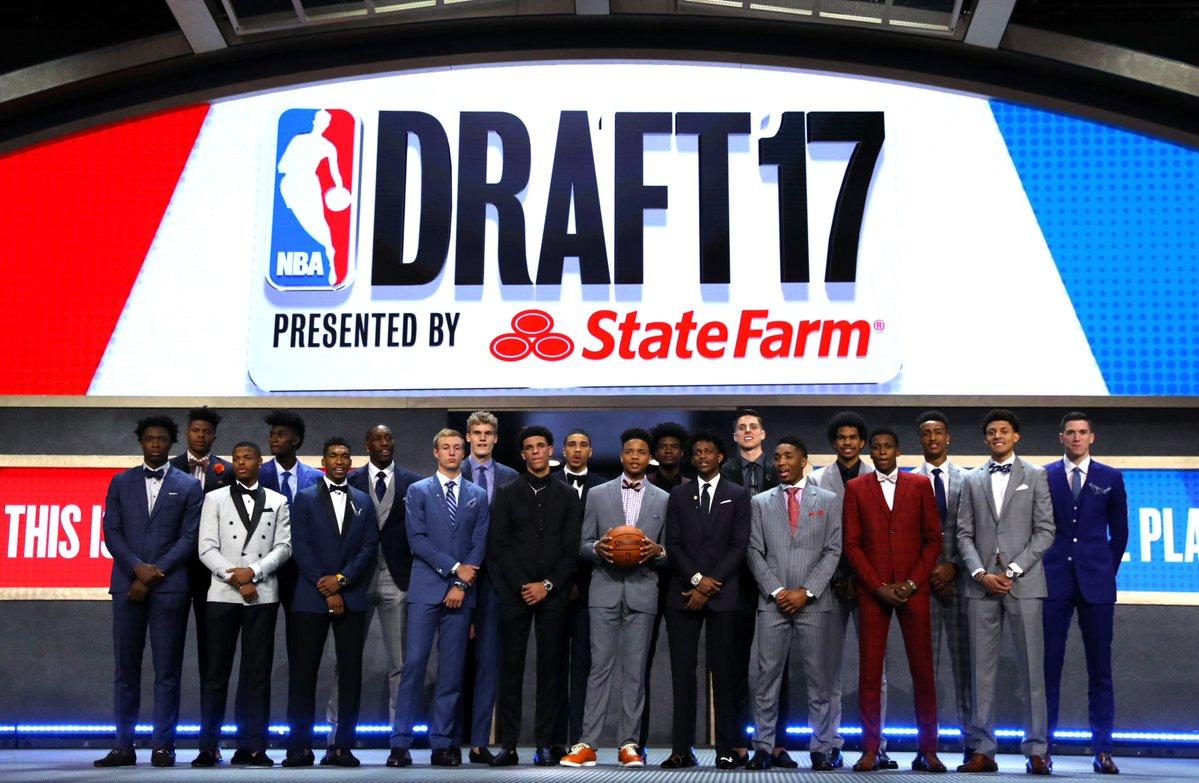 1984-2018nba选秀合照: 总有几张泪流满面