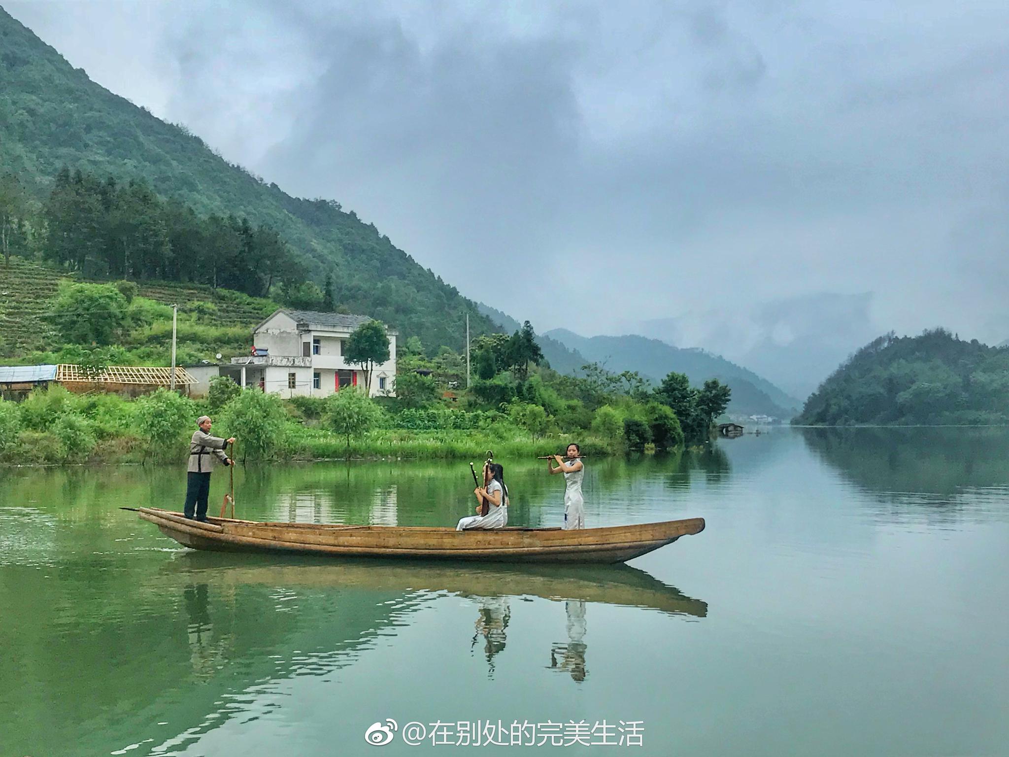 石台第二届"当代李白"评选今天在洪墩慢村创意启动,山水为景,诗情画意