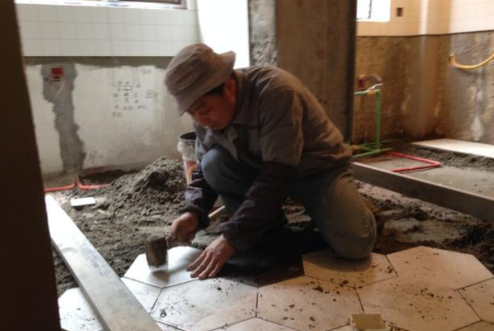 3种门槛低,工资能上万的职业,说了你也不一定