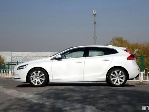 最良心进口车， 标配6气囊油耗6毛，降至18万比奥迪还漂亮