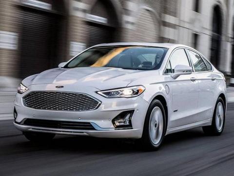 福特新款Fusion官图发布 安全配置升级