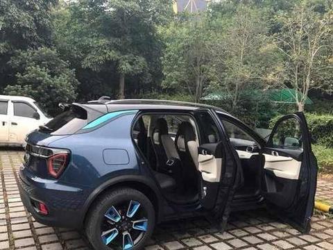 领克01才是真正从用户出发，实事求是，看看油表就知道了