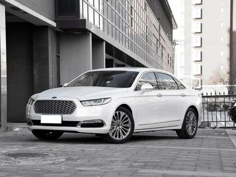 2.0T配全景天窗，20万出头，月销量却不足1000辆