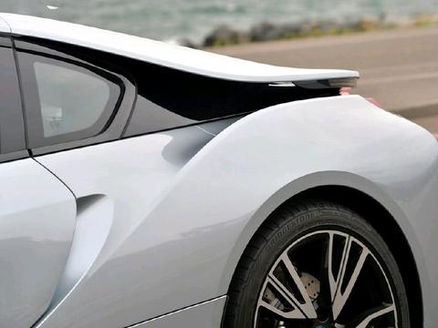 最强撩妹王，200万配1.5T引擎4S破百，车主：只为回头率！