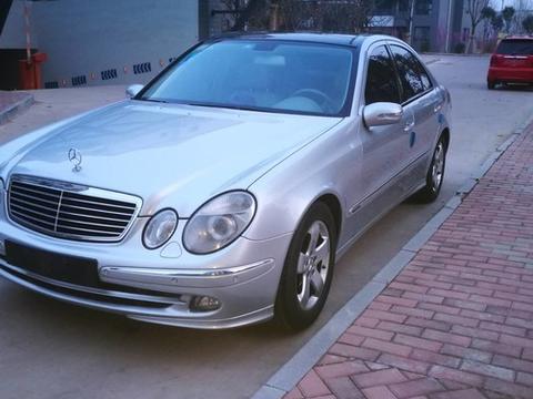 4万块收了台二手车，18万公里的奔驰E280，表现依旧给力