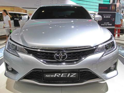 丰田锐志，一款停产的高性能车，现在停产了