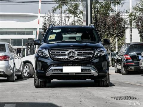 这款奔驰SUV车长5米1多，只要90多万，选它还是路虎揽胜？