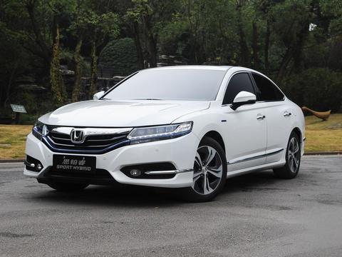 跟本田雅阁同平台，销量不到十分之一，思铂睿差在哪里？