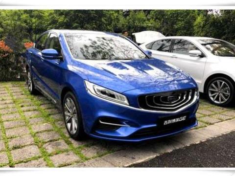 首台吉利博瑞GE到店, 最美国产车王者降临, 全屏智能钥匙是亮点